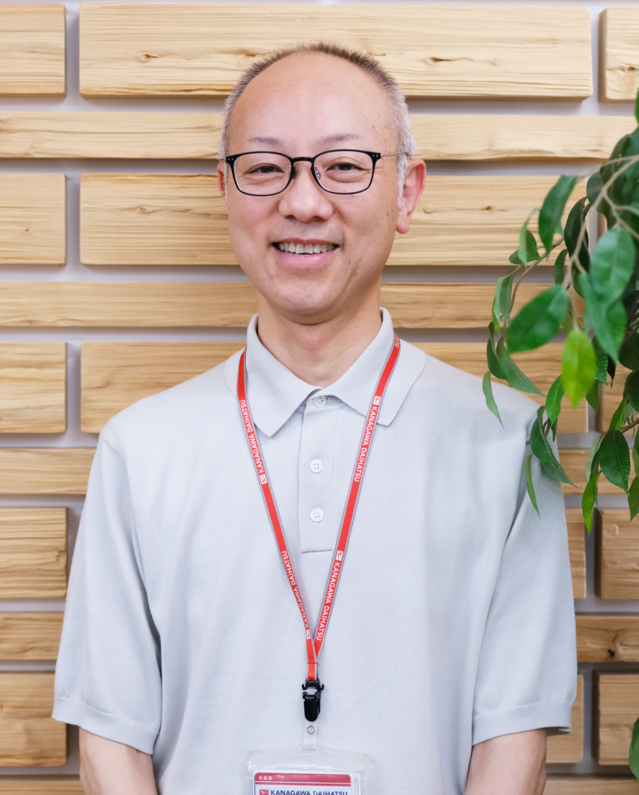 人事部採用課　清